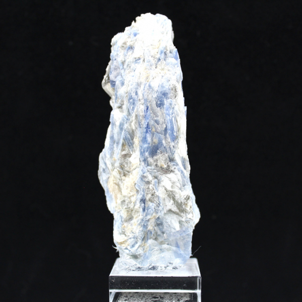 Cristais de Cianite