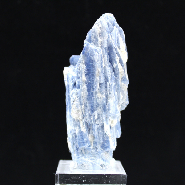 Cristais de Cianite