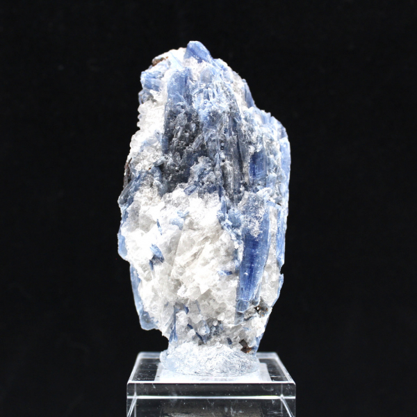 Cristais de Cianite