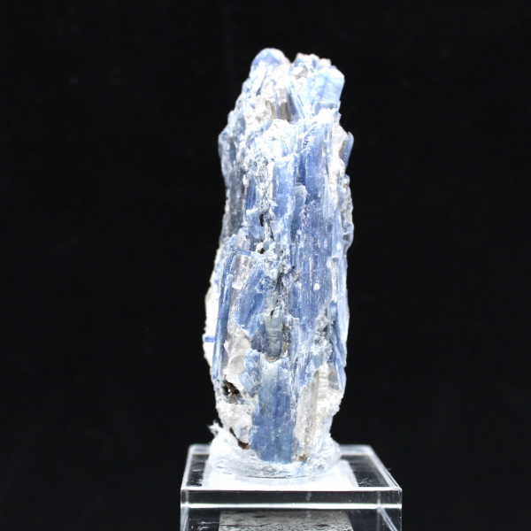 Cristais de Cianite