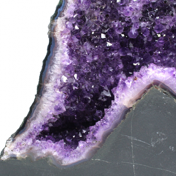  Geodo de ametista do Brasil único de alta qualidade com base estável