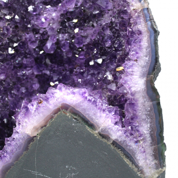  Geodo de ametista do Brasil único de alta qualidade com base estável