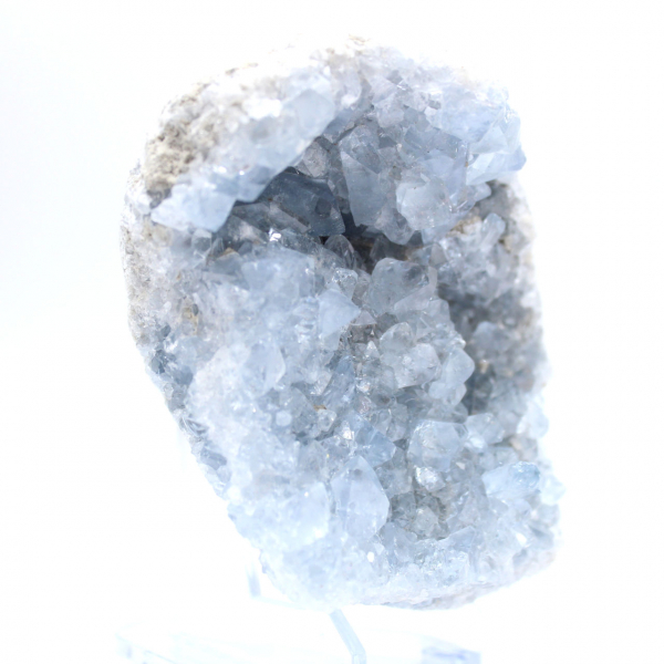 Geodo de cristal de celestita azul de Madagascar