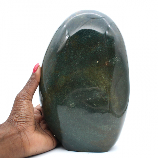 Grande pedra de jaspe verde polida, espécime mineral, Madagascar