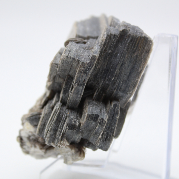 Mica e turmalina em quartzo afegão bruto