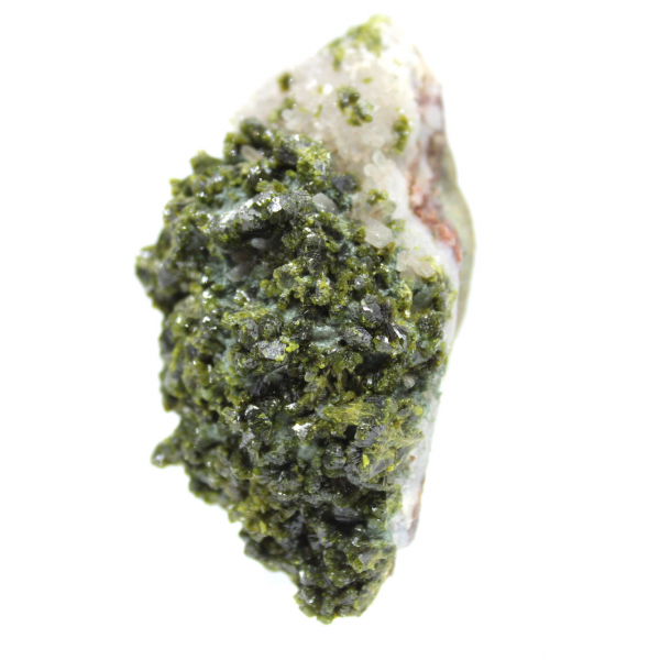 Cristais de epidoto marroquino em matriz natural