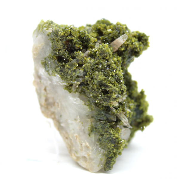 Cristais de epidoto verde do Marrocos