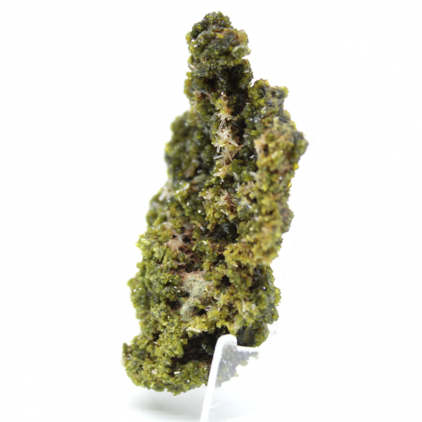 Pequena epidota sobre matriz clara proveniente de Marrocos.