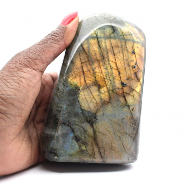 Labradorita polida, exemplar decorativo de Madagascar