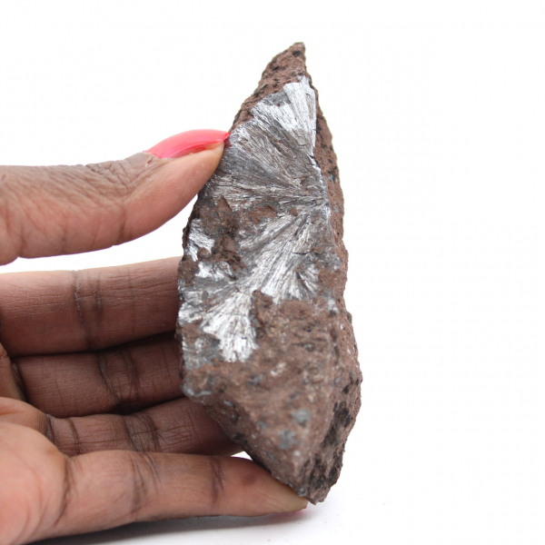 Cristais de pirolusita bruta, espécime longo