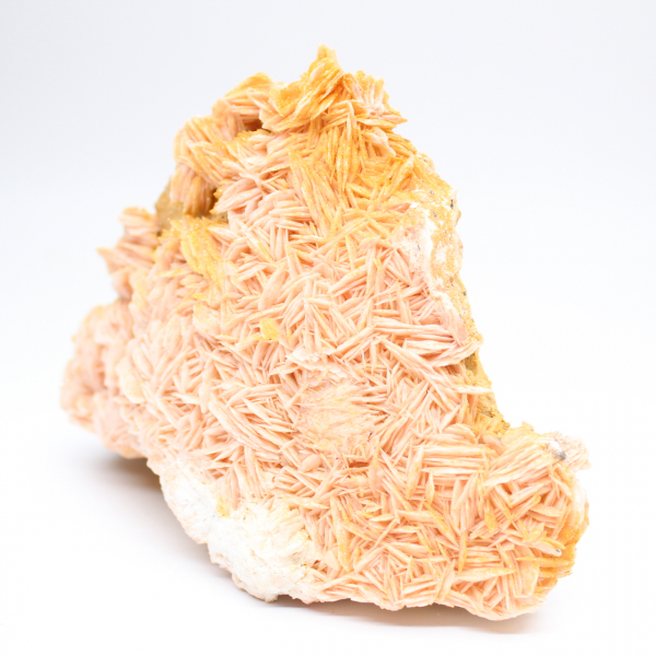 Cristais de barita laranja do Marrocos para colecionadores.