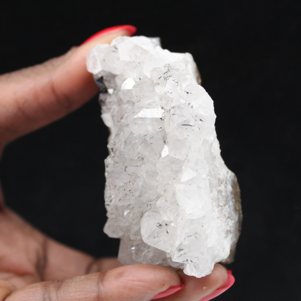 Quartzo bruto de Marrocos, cristais com inclusões de goethita.