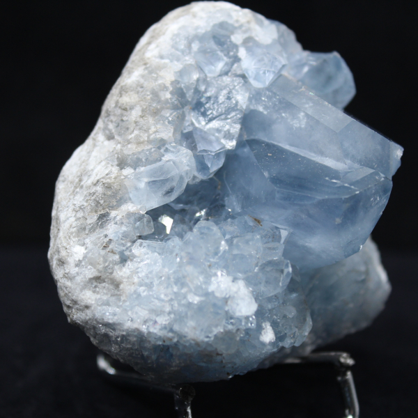 Celestina de Madagascar: Drusas e Cristais Brutos