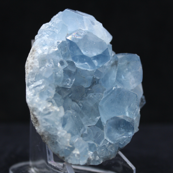 Pequeno bloco de celestita cristalizada de Madagascar