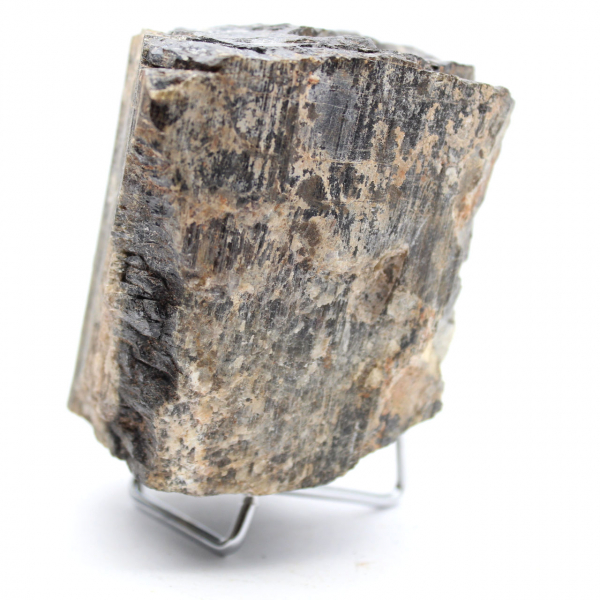 Exemplar bruto de turmalina negra - Origem: Madagascar