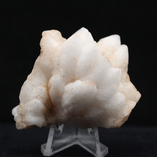 Quartzo em forma de flor marroquina com cristais alongados