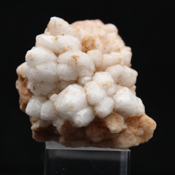 Quartzo em forma de flor marroquina com cristalização fina.