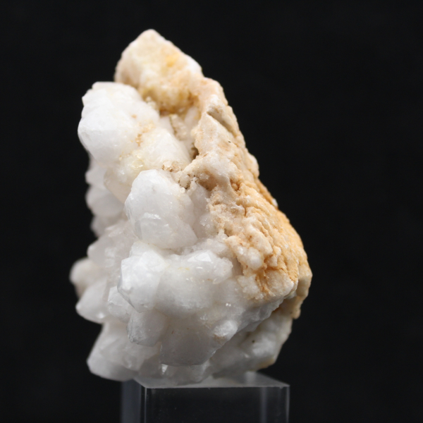 Cristalização de quartzo em forma de flor originário de Marrocos.