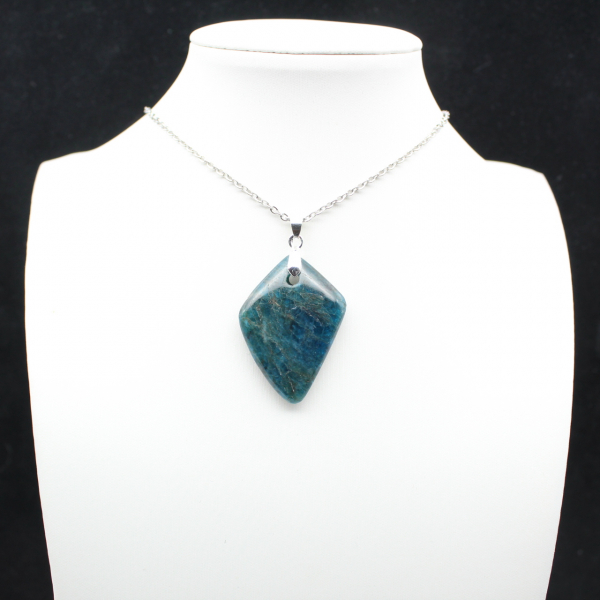 Pingente de Apatita Azul de Madagascar - Espécime de Alta Qualidade