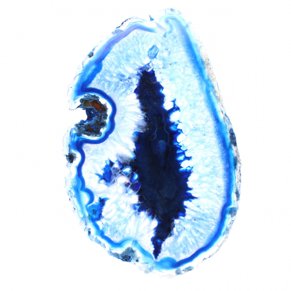 Fatia fina de ágata azul de origem brasileira.