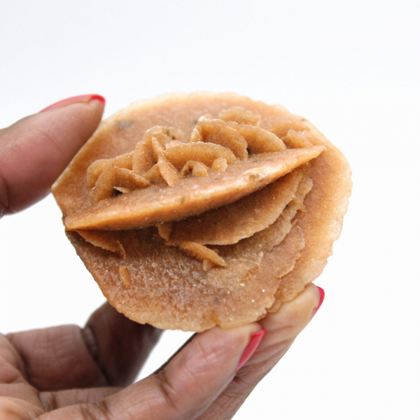 Rosa do deserto marroquino: um objeto decorativo em estado bruto