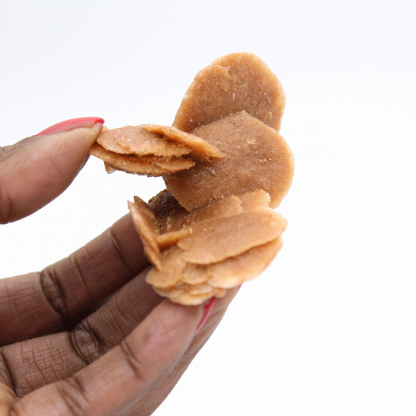 Cristal de rosa do deserto marroquina: fragmento de gesso