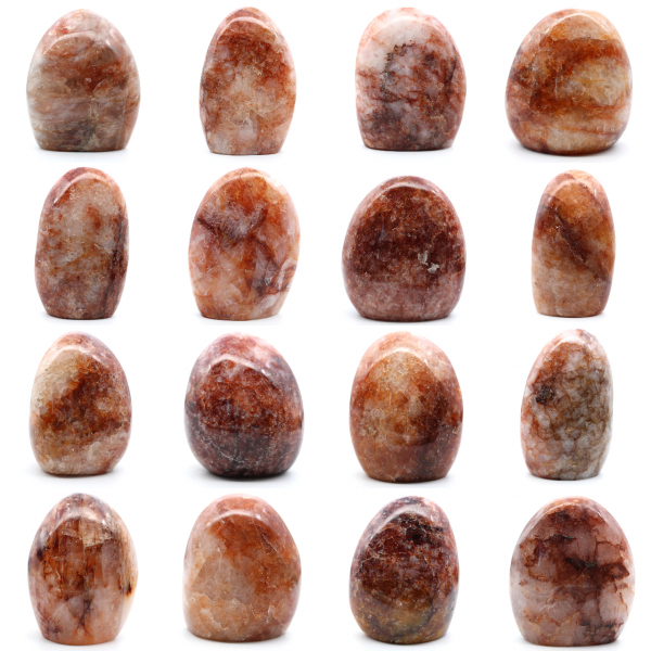 Rocha polida em quartzo vermelho