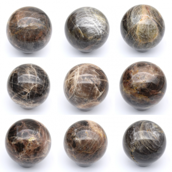 Pedra da lua negra de Madagáscar