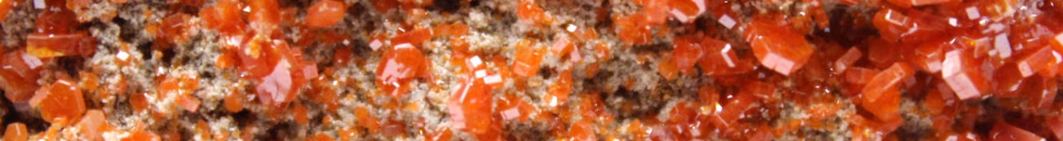 Descubra a vanadinita vanadinite maroc 110