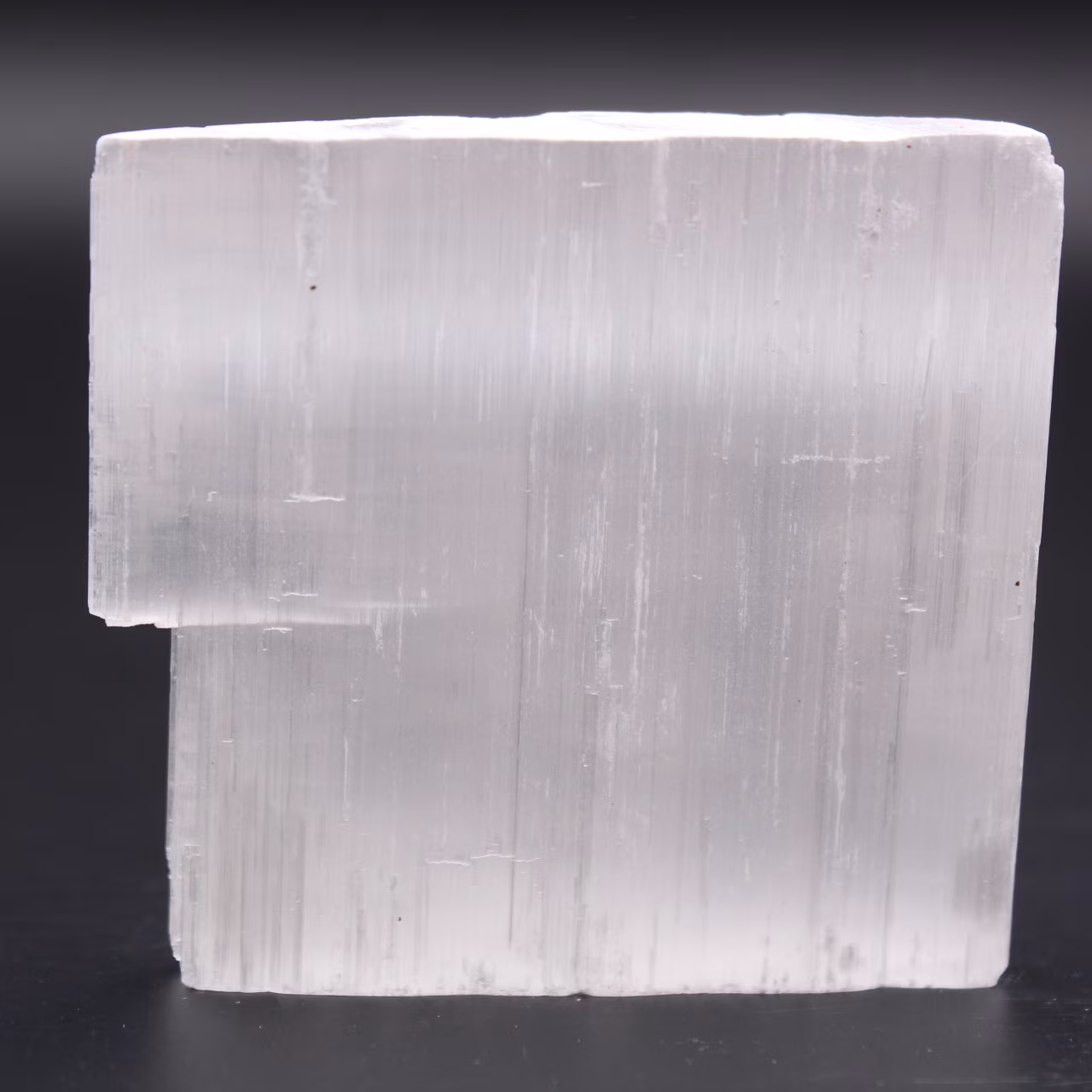 Pedaço de gesso bruto da Marrocos