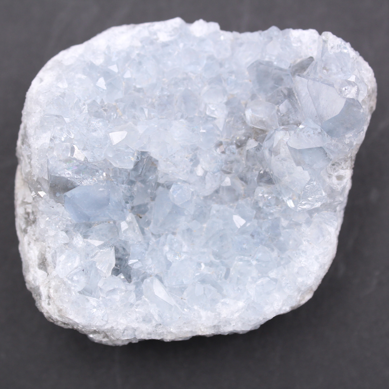 Cristais de celestita azul