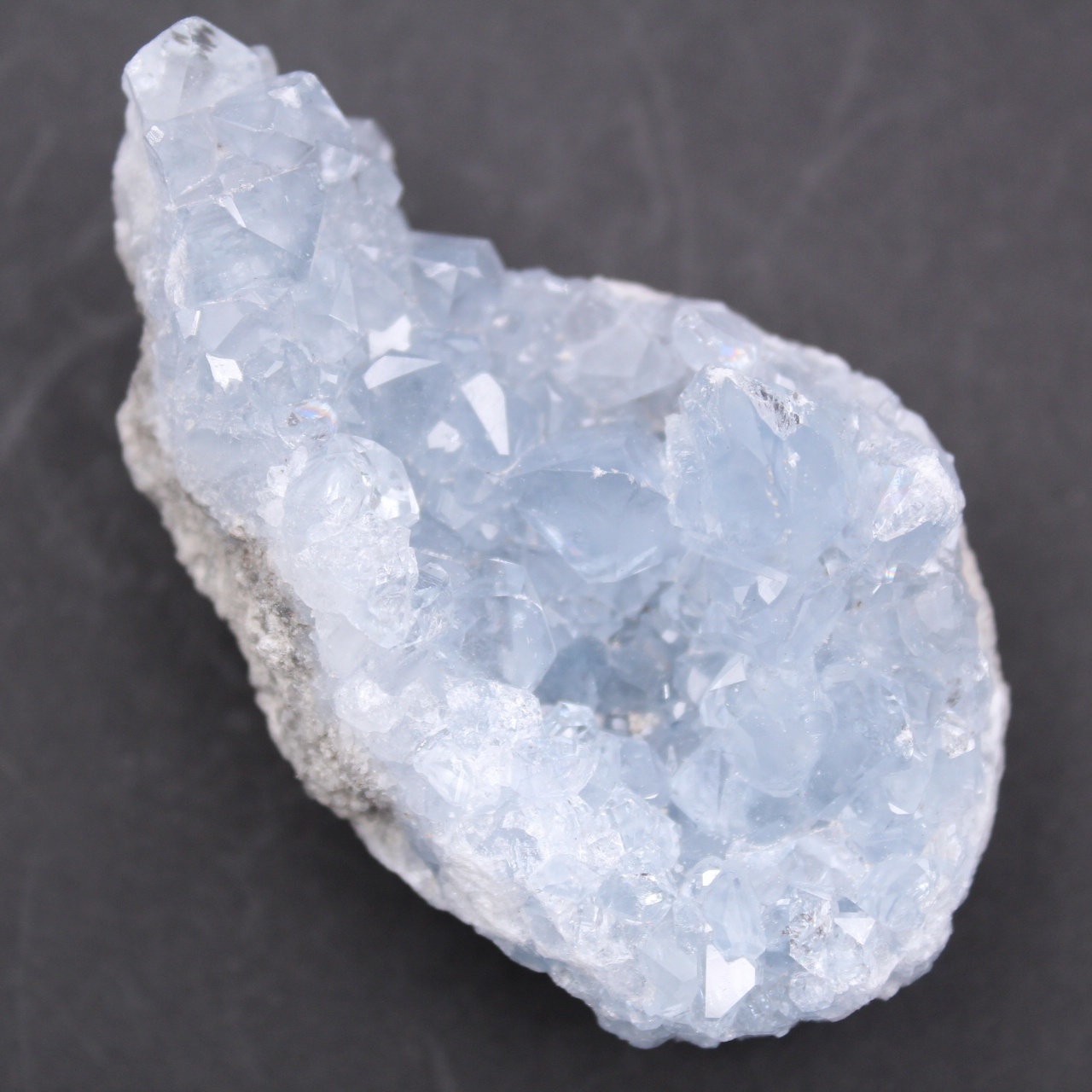 Cristais de celestita azul