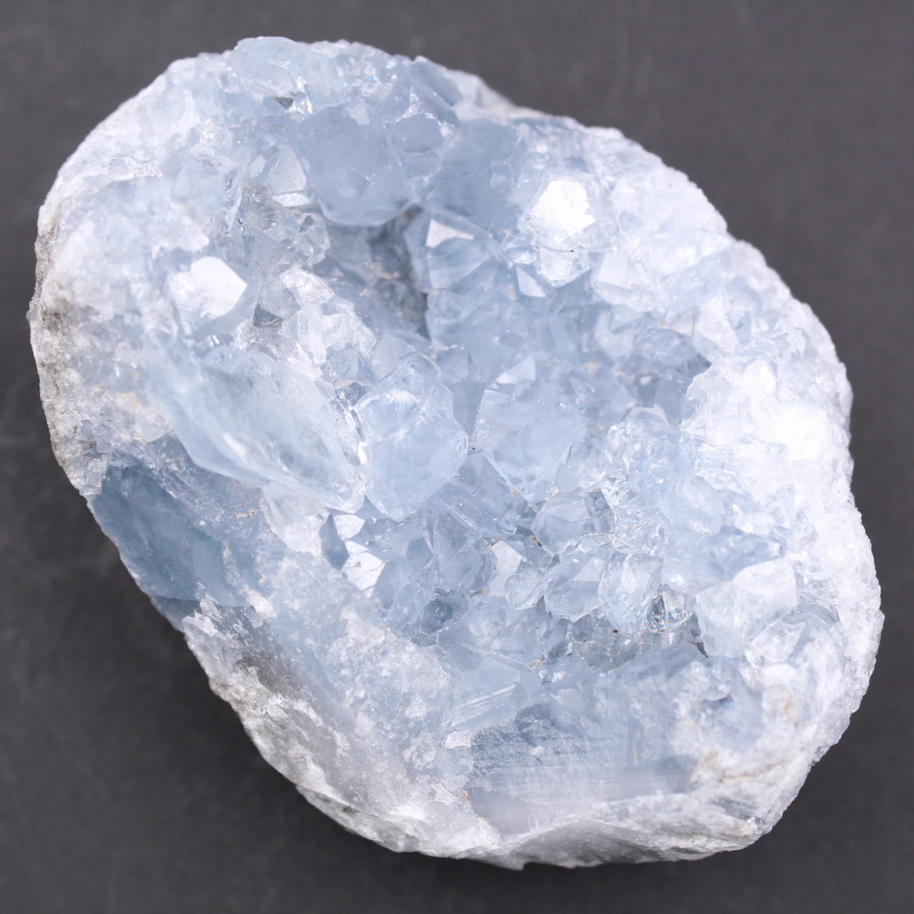 Cristais de celestita azul