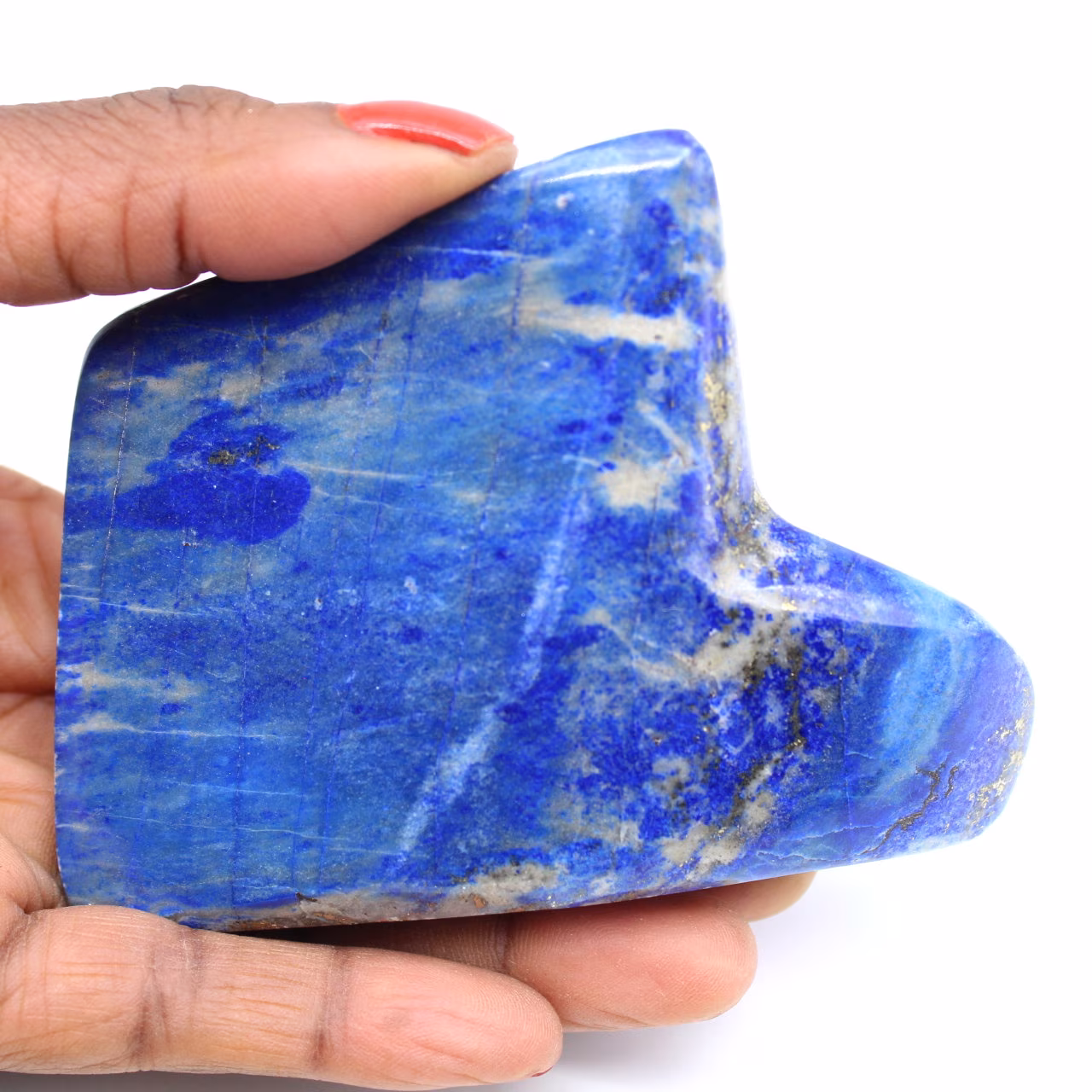 Gepolijste lapis lazuli om af te halen