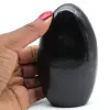 Turmalina preta polida de Madagascar - 0