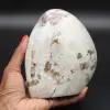 Pedra ornamental com inclusão de turmalina - 1