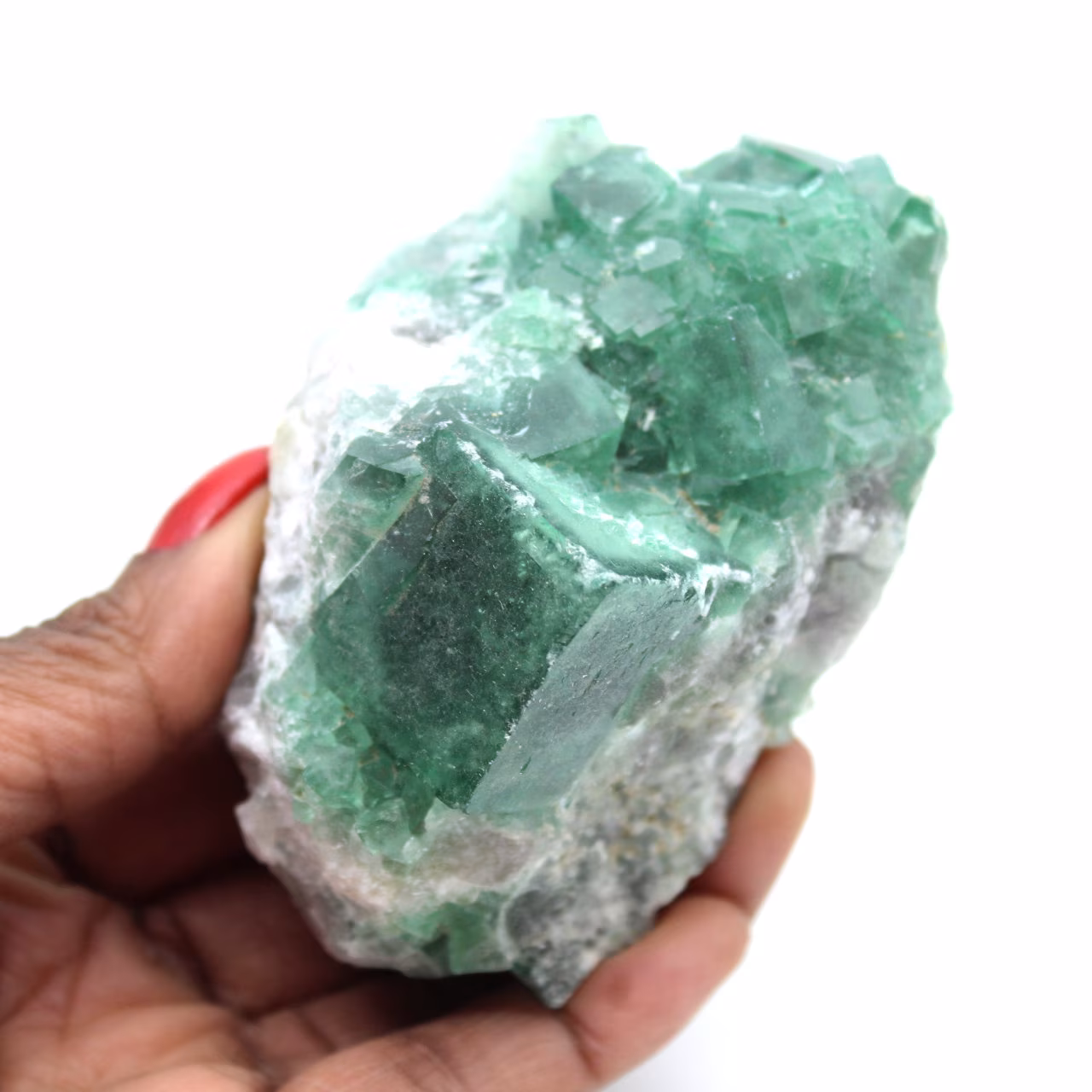 Fluorita natural bruta na matriz