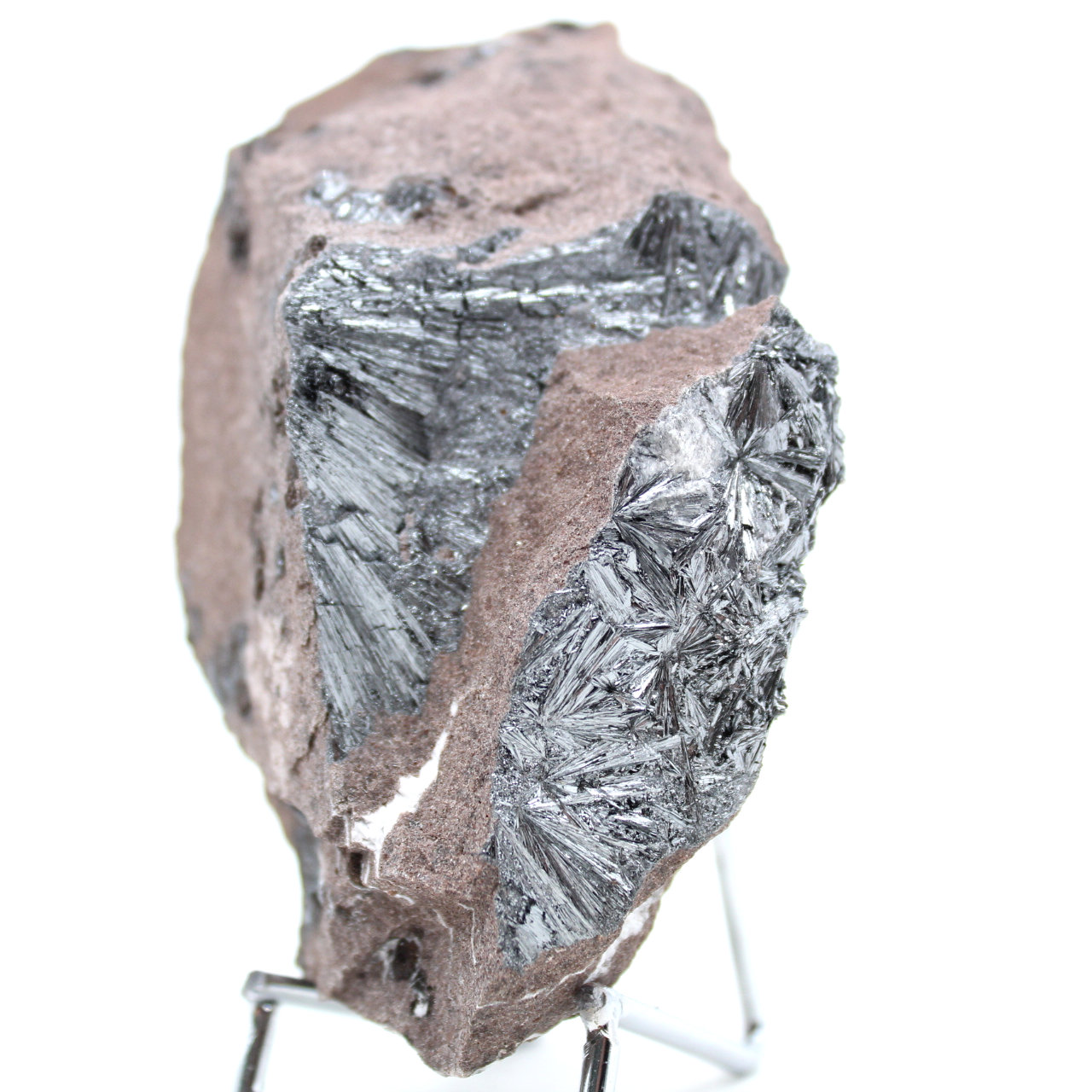 Pedra pirolusita crua