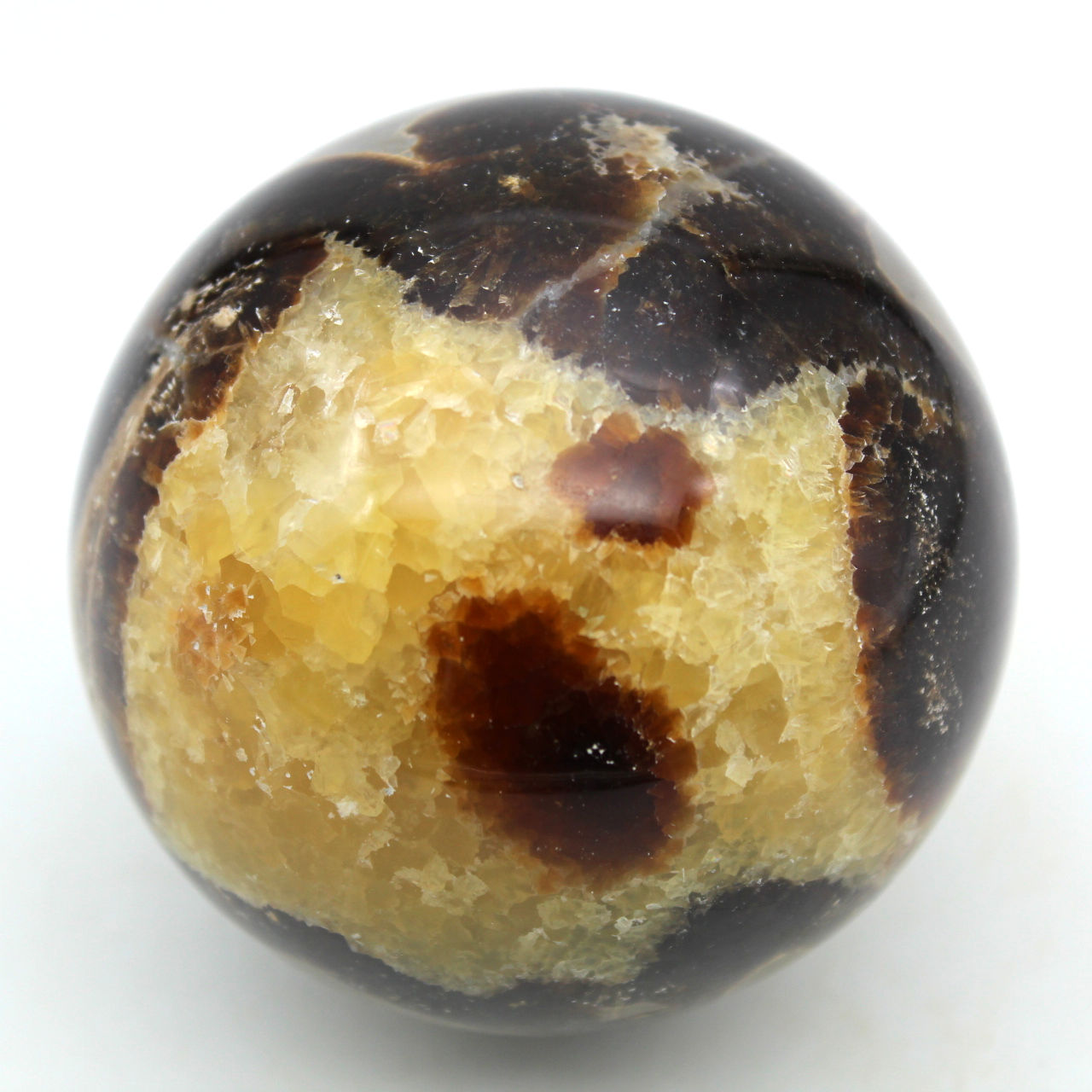 Esfera em septaria