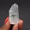 Prisma de quartzo com inclusão - 0