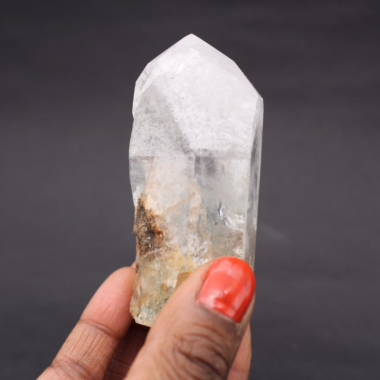 Prisma de cristal de quartzo com inclusão