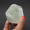 Prisma de cristal de quartzo com inclusão de clorita - 0