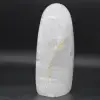 Pedra decorativa em cristal de rocha polido - 4