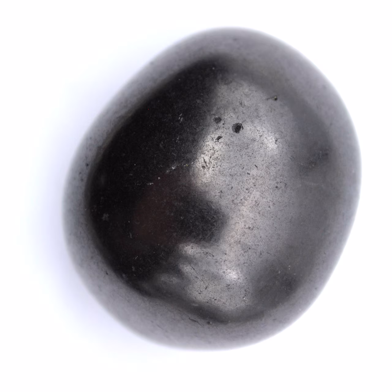 Shungita natural polida