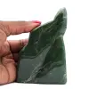 Pedra de jade nefrita polida - 2