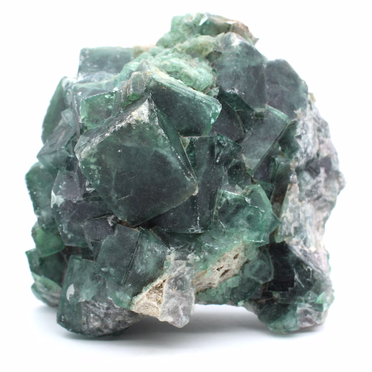 Fluorita natural cristalizada em cubo