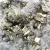 Pirite sobre ganga com calcita e quartzo - 5