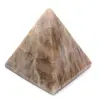 Pirâmide de pedra microclina - 2