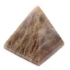 Pirâmide de pedra microclina - 3