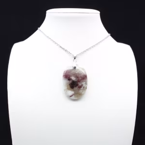 Pendente oval com inclusão de turmalina rosa